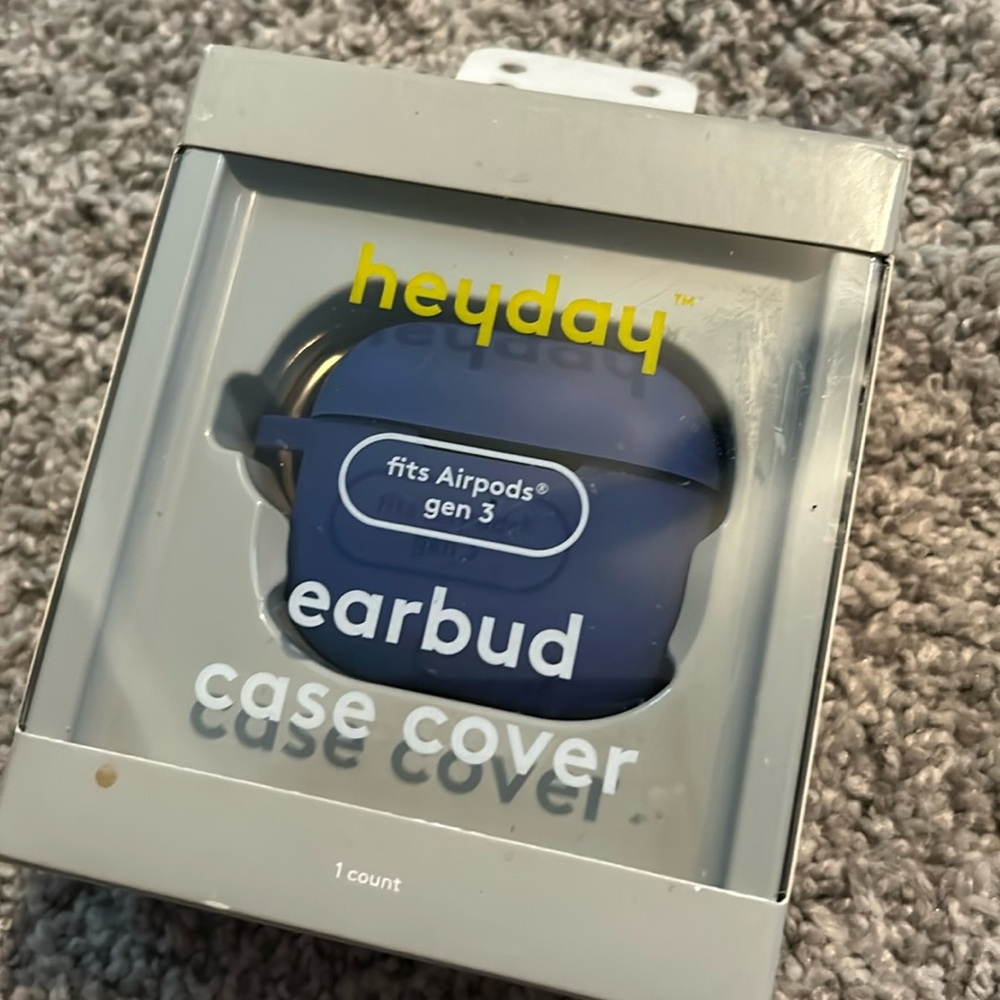 Heyday earbuds